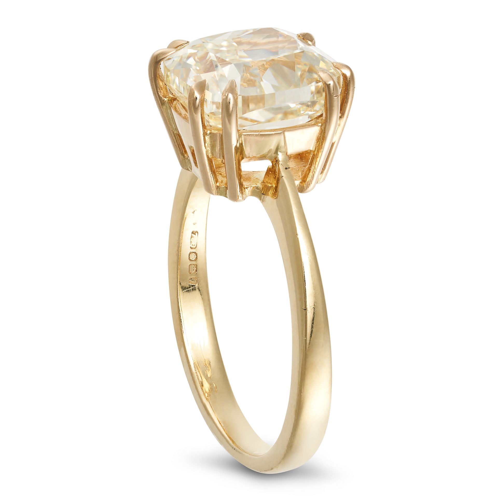 A SOLITAIRE DIAMOND ENGAGEMENT RING in 18ct yellow gold, set with a cushion cut diamond of 5.02 c... - Image 2 of 2