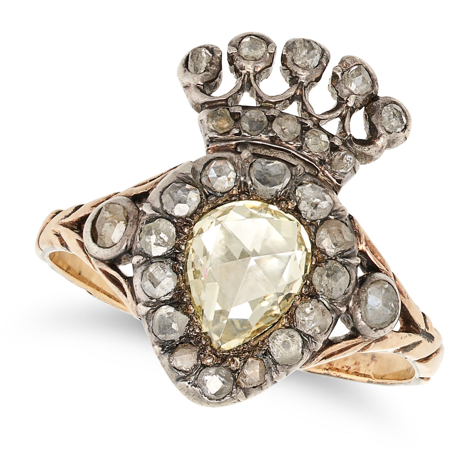 AN ANTIQUE GEORGIAN DIAMOND CROWNED HEART RING in yellow gold and silver, set to the centre with ...