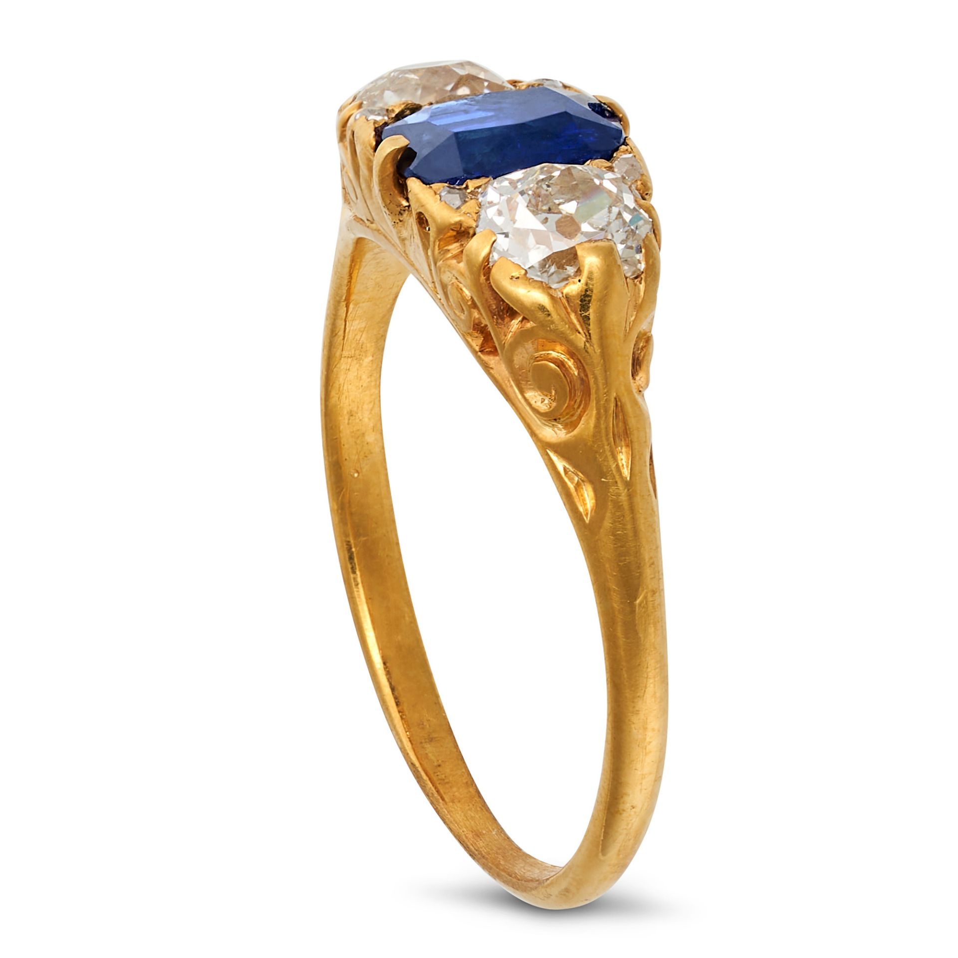 AN ANTIQUE SAPPHIRE AND DIAMOND RING in yellow gold, set with a cushion cut sapphire of approxima... - Image 2 of 2