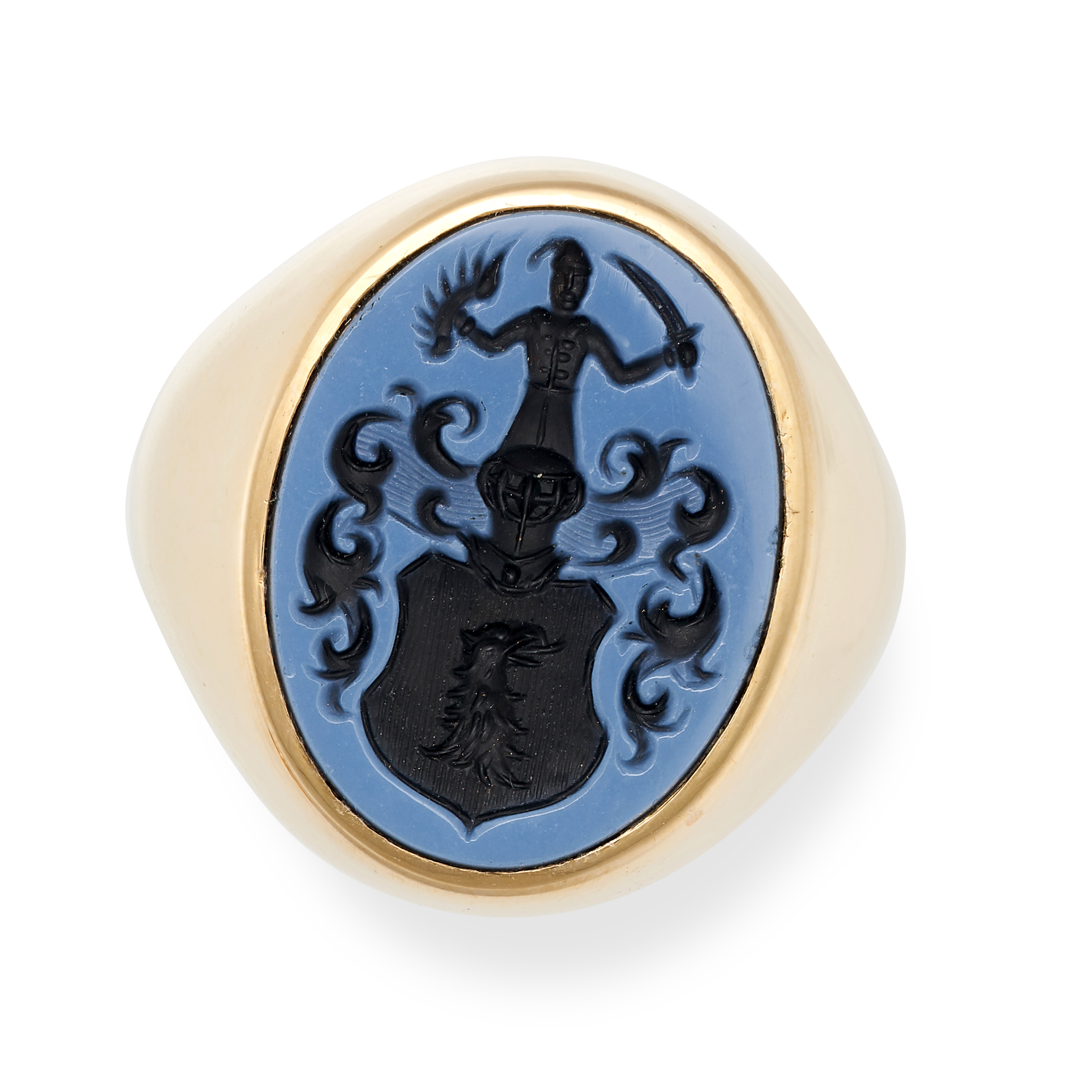 A SARDONYX INTAGLIO SIGNET RING in yellow gold, set with a sardonyx intaglio carevd with a family...