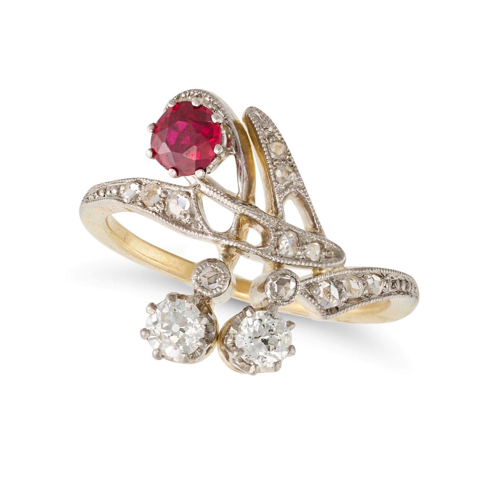 AN ANTIQUE RUBY AND DIAMOND DRESS RING, EARLY 20TH CENTURY in yellow gold and platinum, set with ...