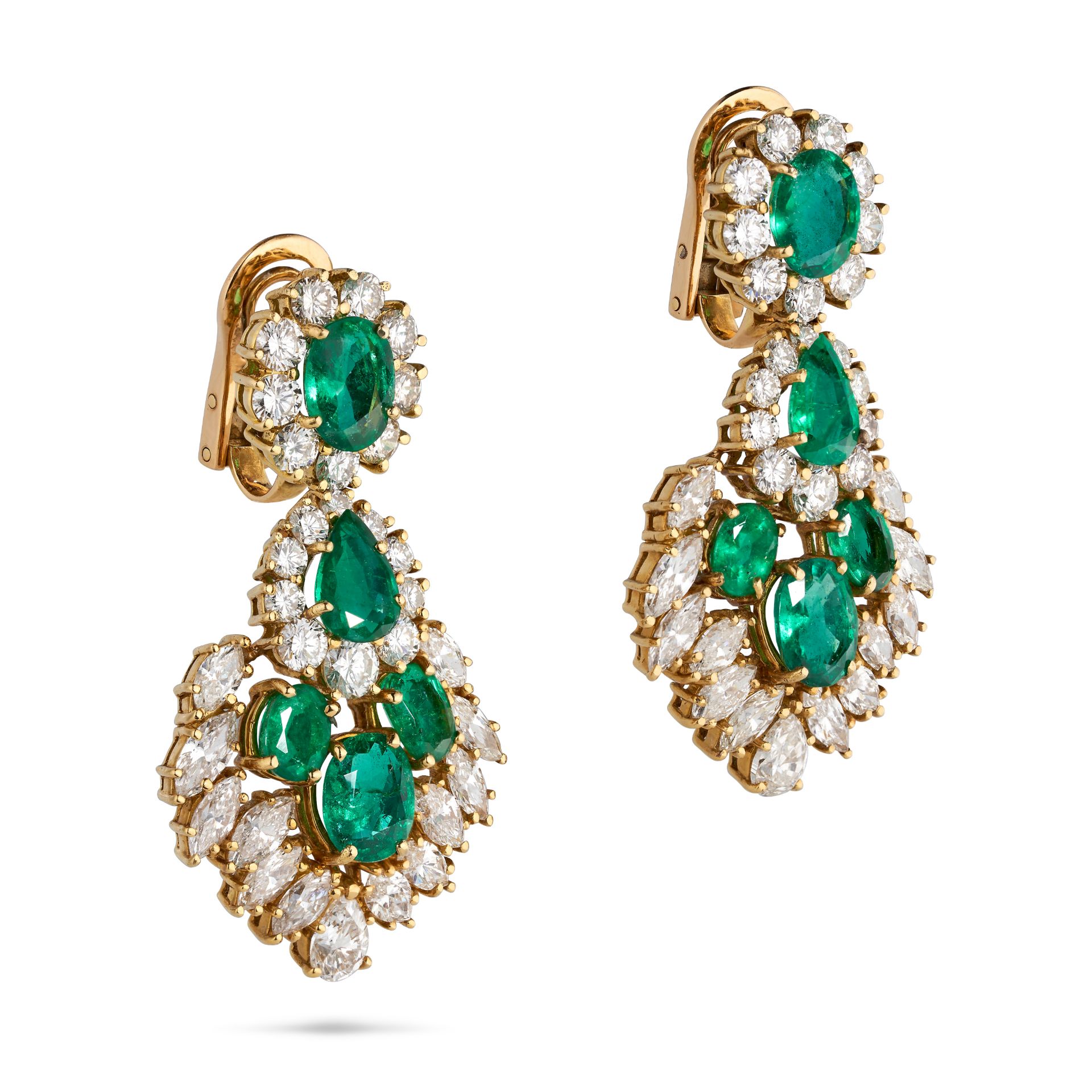 A PAIR OF EMERALD AND DIAMOND DROP EARRINGS in 18ct yellow gold, set with an oval cut emerald in ... - Image 4 of 4