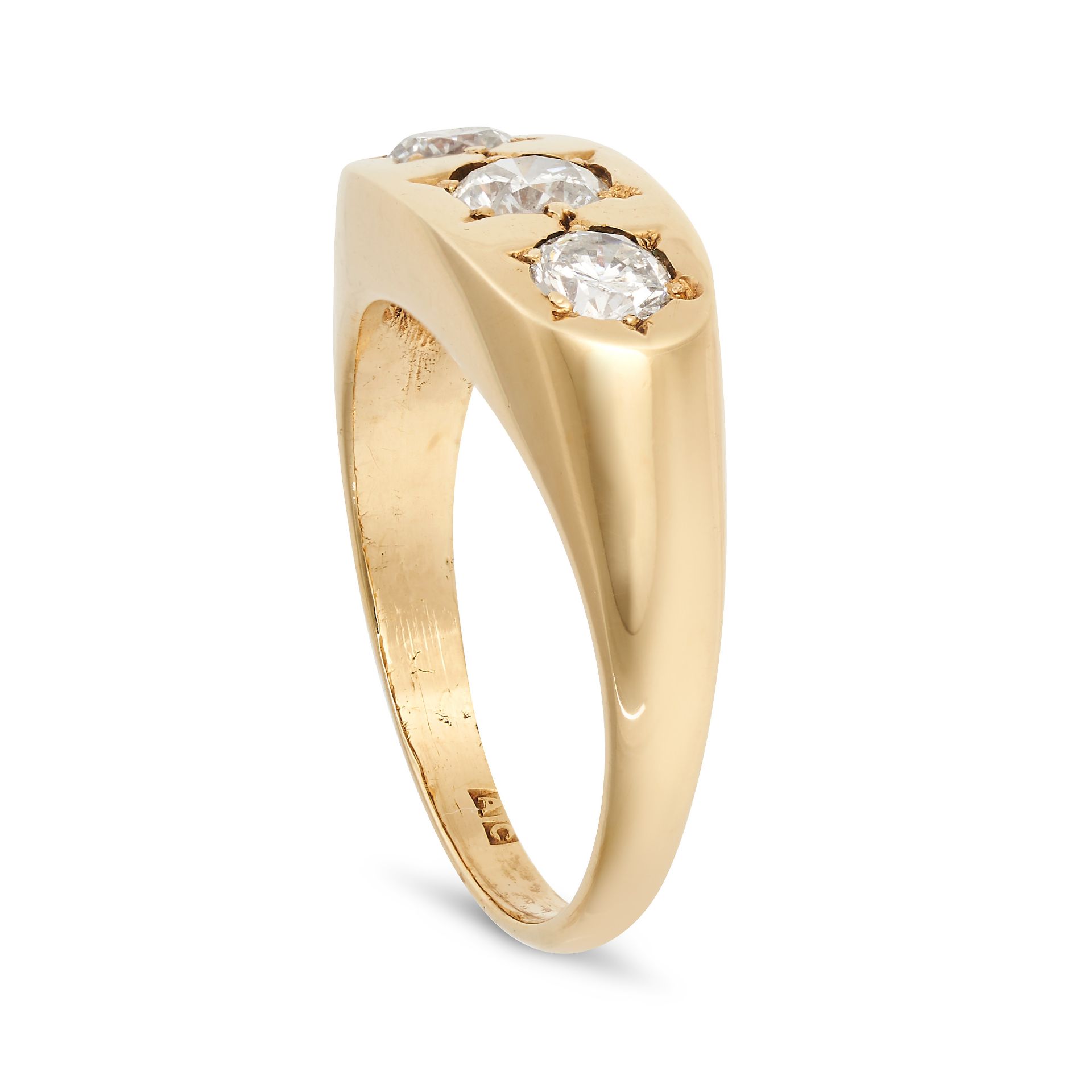 A DIAMOND GYPSY RING in 18ct yellow gold, set with three round brilliant cut diamonds all approxi... - Image 2 of 2