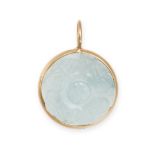 AN AQUAMARINE PENDANT in 14ct yellow gold, set with a round cabochon cut aquamarine carved with a...