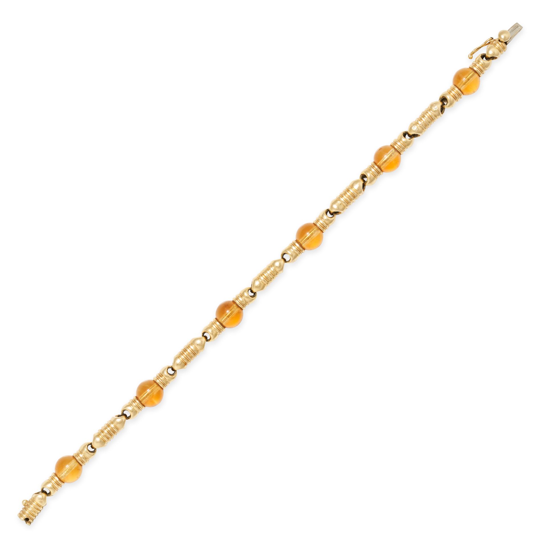 BOUCHERON, A VINTAGE CITRINE BRACELET in 18ct yellow gold, comprising a row of stylised gold link... - Image 2 of 3