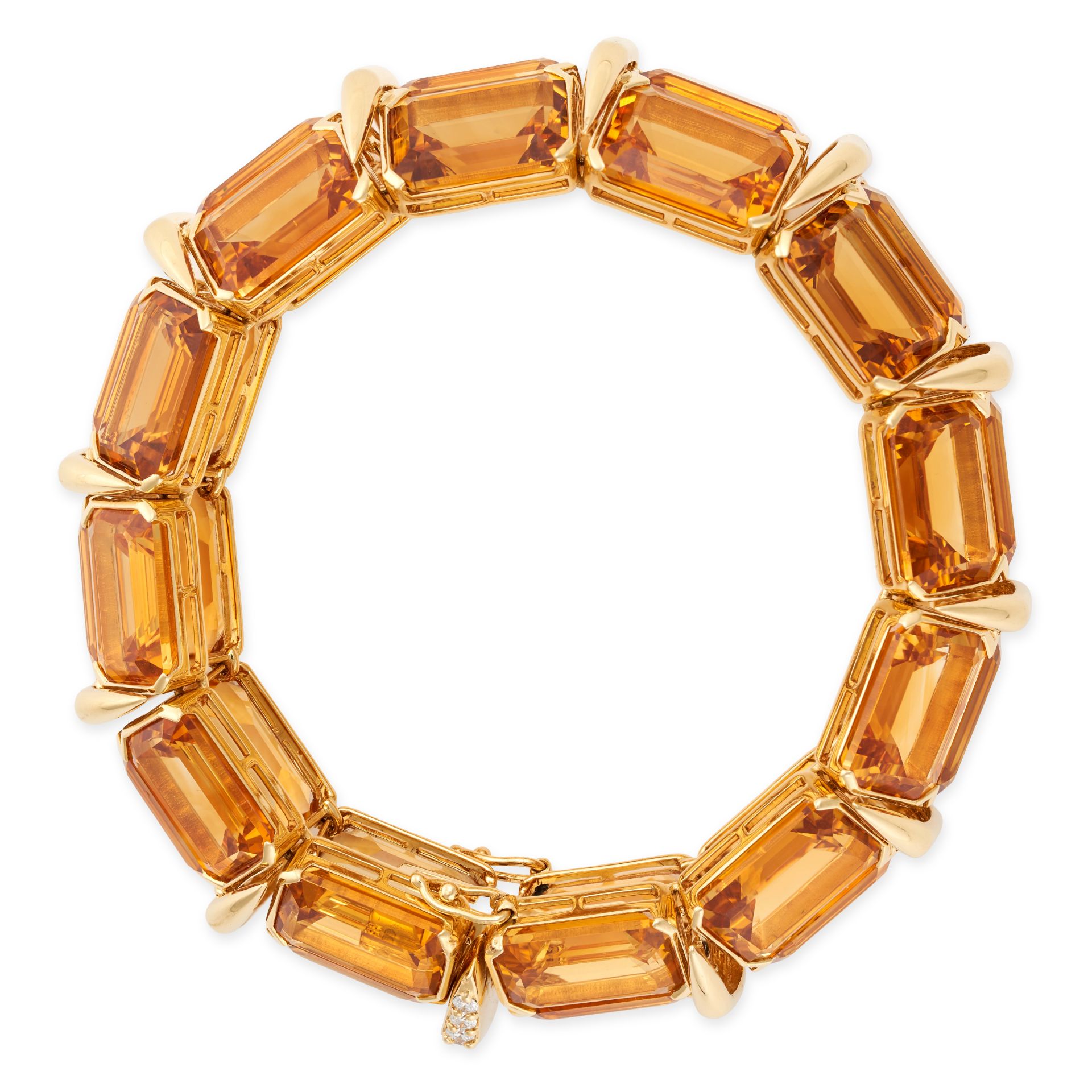 A CITRINE AND DIAMOND BRACELET in 18ct yellow gold, set with trios of octagonal step cut citrines... - Image 2 of 2