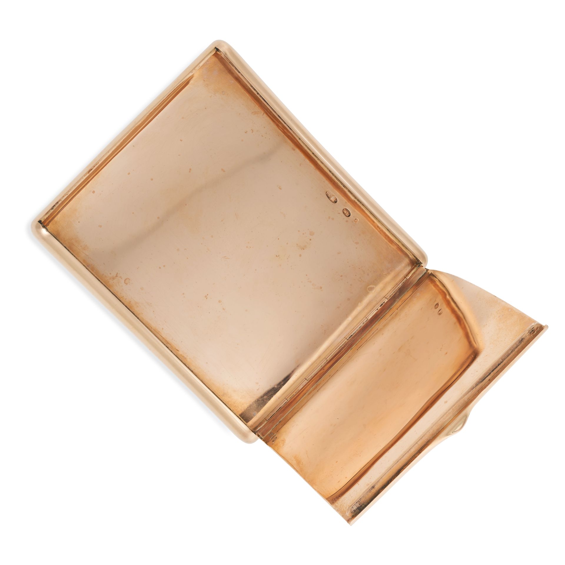 FABERGE, AN ANTIQUE GOLD CIGARETTE CASE in 56 zolotnik gold, the curved body with a hinged lid re... - Image 3 of 4