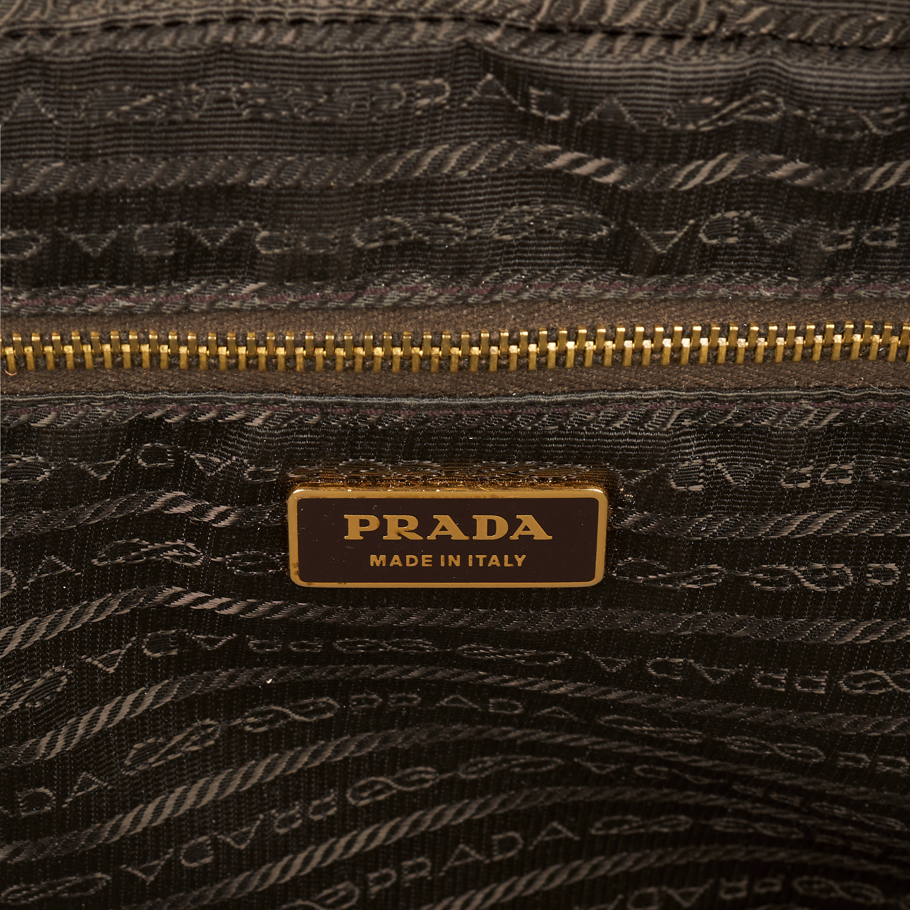 PRADA BROWN SAFFIANO BRIEFCASE BAG Condition grade B-. 35cm long, 22cm high. 18cm shoulder stra... - Image 4 of 5