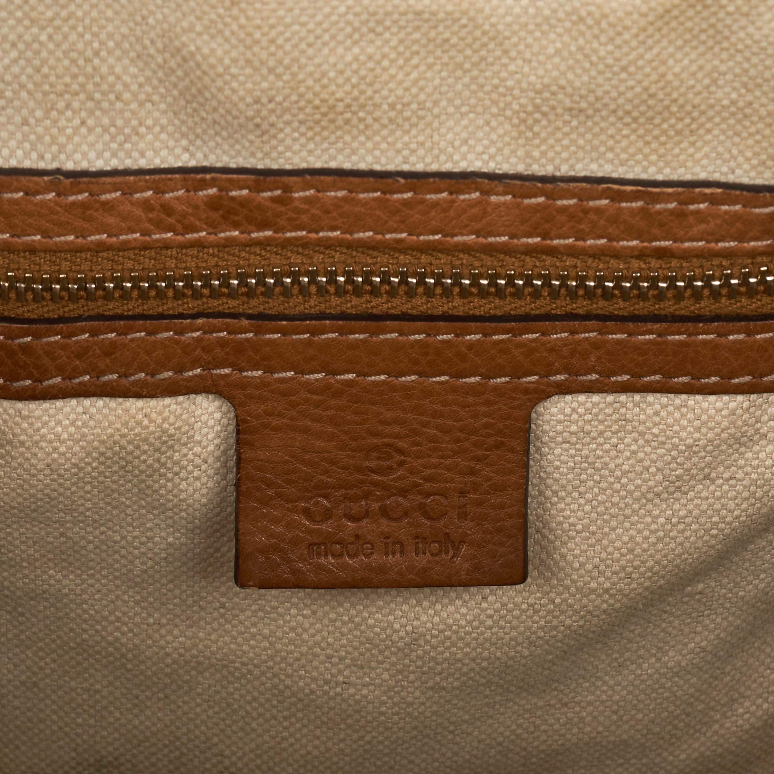 GUCCI BAMBOO HOBO RAFFIA SHOULDER BAG Condition grade B-. 40cm long, 35cm high. Adjustable shou... - Image 4 of 6