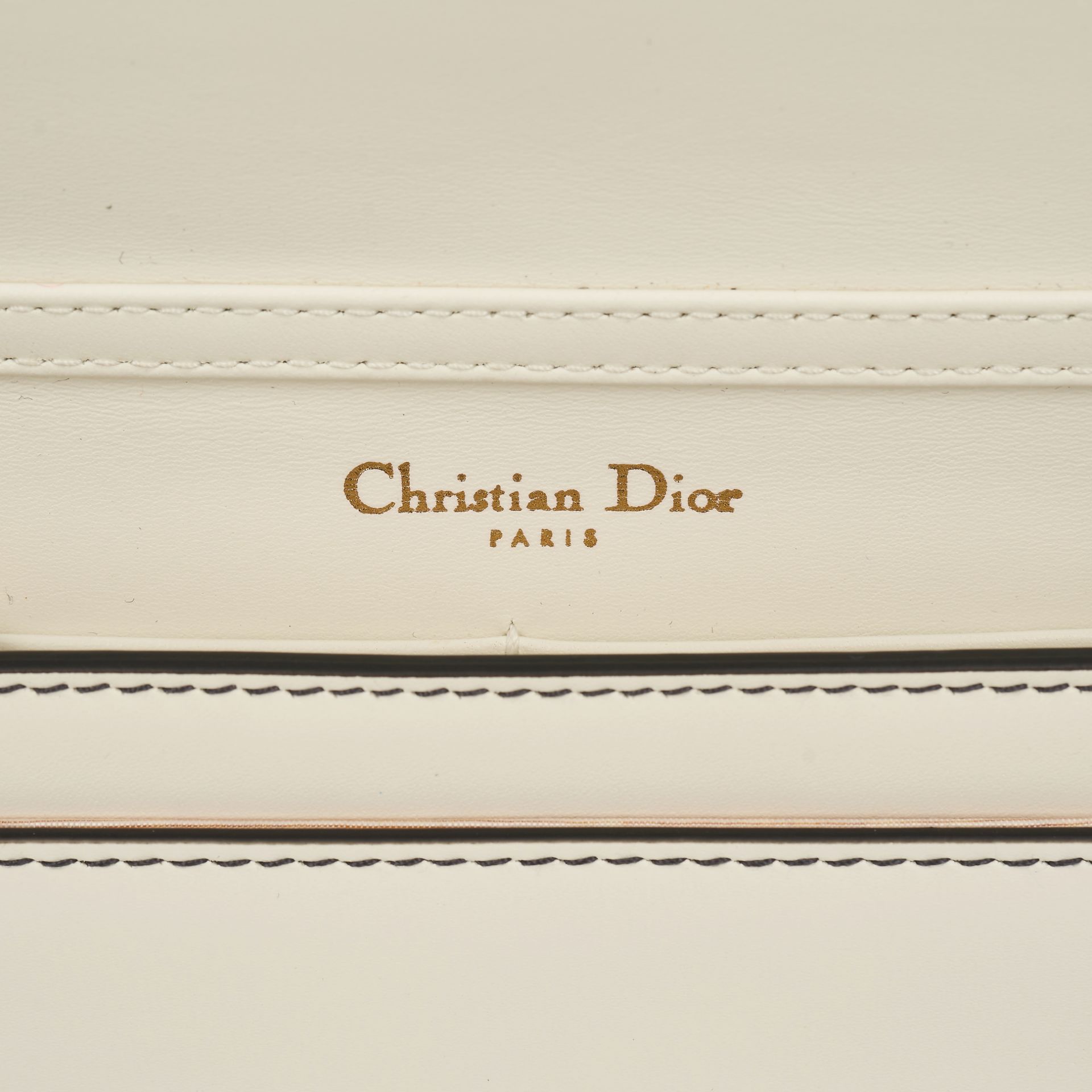 CHRISTIAN DIOR STUDDED CANNAGE LADY D WALLET ON CHAIN Condition grade A. 19cm long, 13cm high. ... - Image 4 of 7