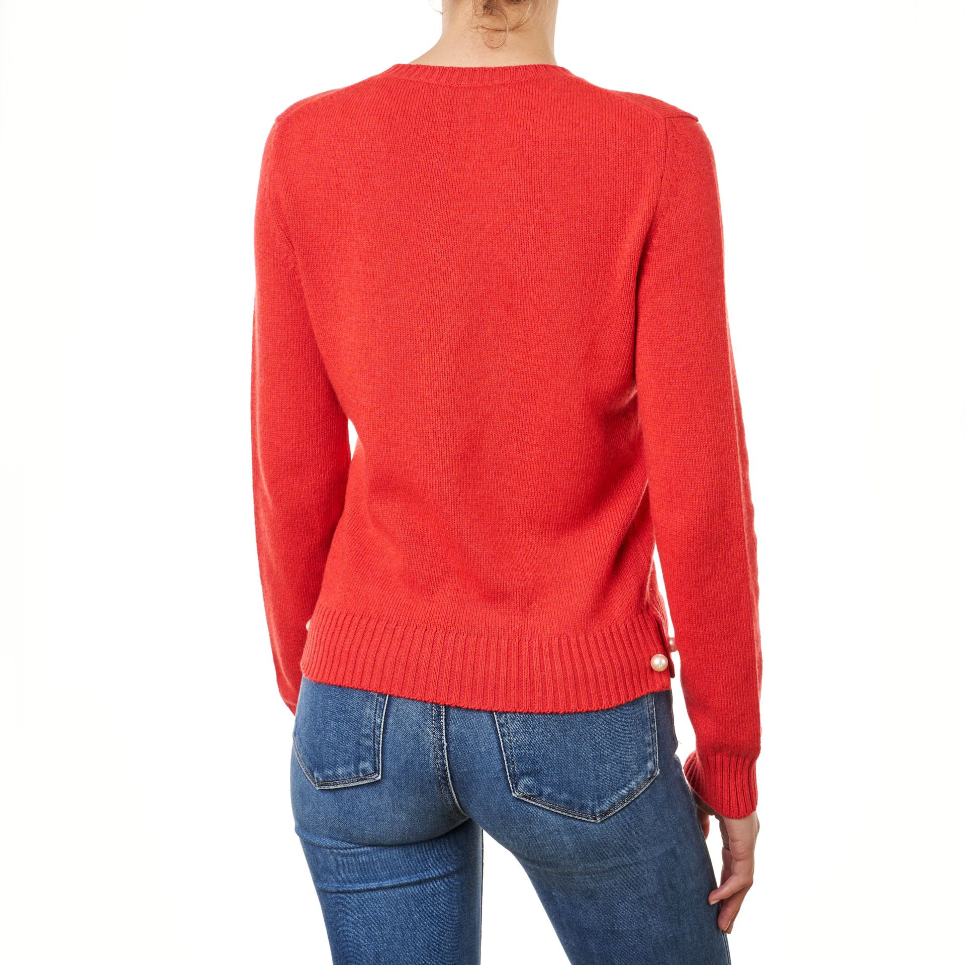 CHANEL RED CASHMERE V NECK JUMPER Condition grade C+. French size 38. 90cm chest, 60cm length. ... - Image 2 of 3