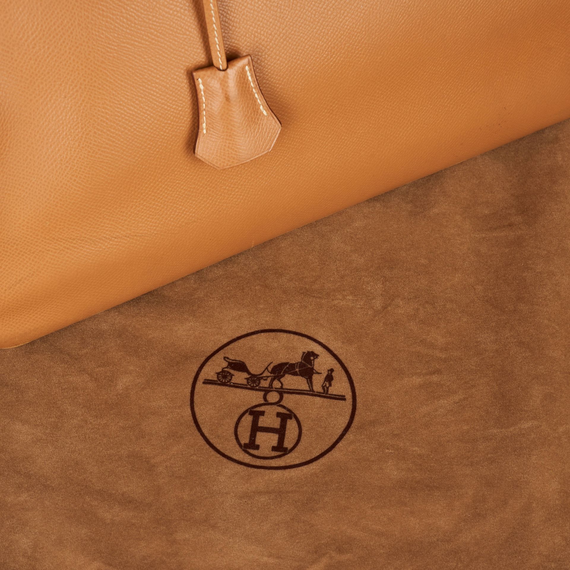 HERMES CAMEL TABAC BIRKIN 40 BAG Condition grade B-.  Produced in 1996. 40cm long, 30cm high. T... - Bild 6 aus 8