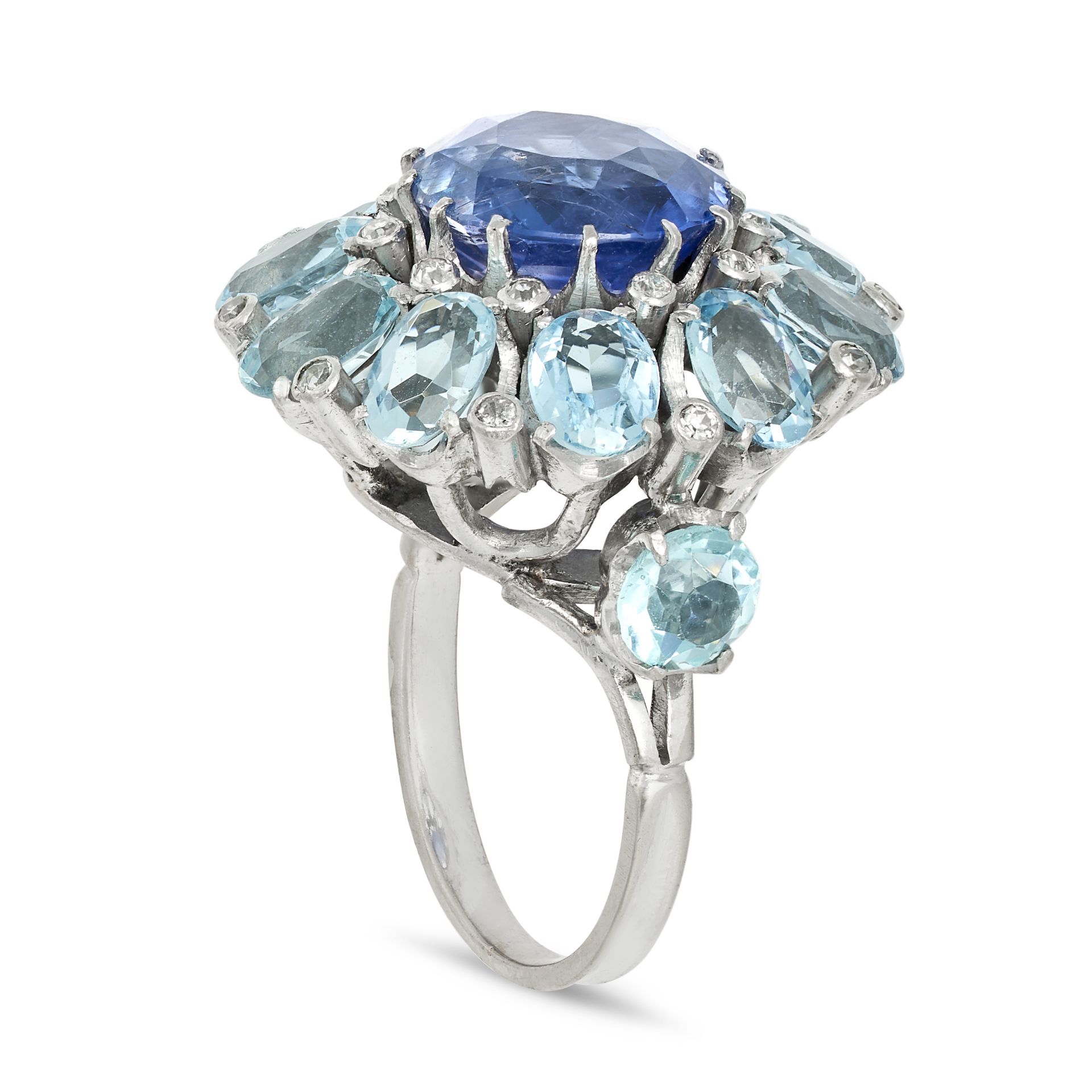 A SAPPHIRE, AQUAMARINE AND DIAMOND COCKTAIL RING in white gold, set with a round cut sapphire of ... - Image 2 of 2