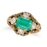 J.E. CALDWELL, AN ANTIQUE EMERALD AND DIAMOND RING in yellow gold, set with a rectangular step cu...