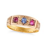 NO RESERVE - AN ANTIQUE SYNTHETIC RUBY AND SAPPHIRE THREE STONE RING in yellow gold, set with a c...