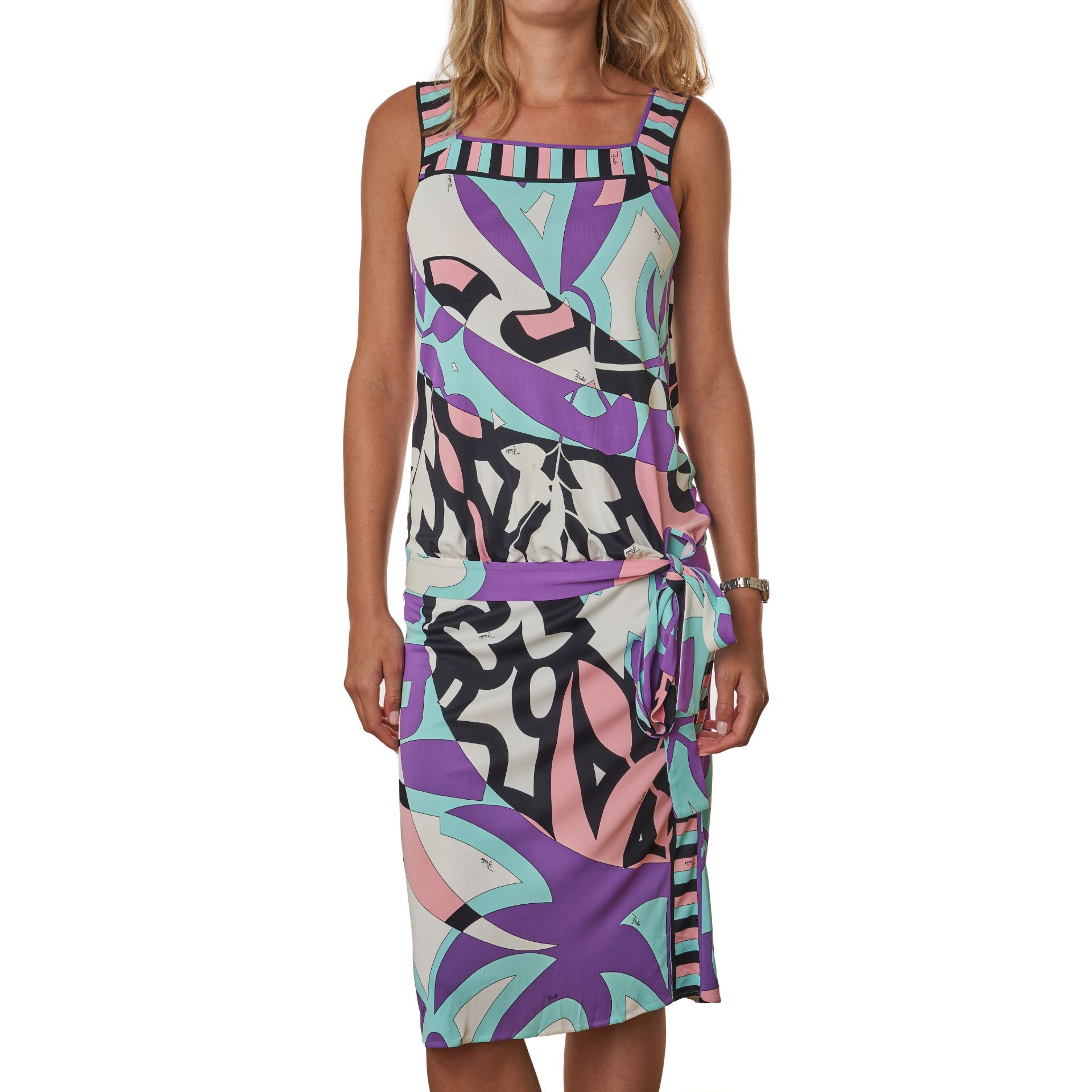 EMILIO PUCCI PATTERNED SKIRT SET Condition grade C+. Top size Italian 42, skirt size Italian 44...