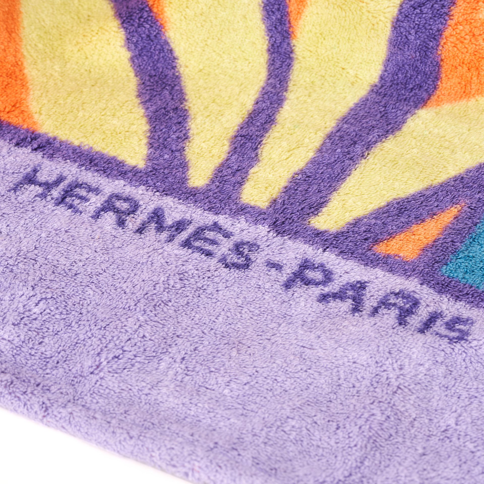 HERMÈS PALM TREE BEACH TOWEL 150cm long, 90cm wide. Terry cloth multicolour (purple, orange and ... - Bild 3 aus 3