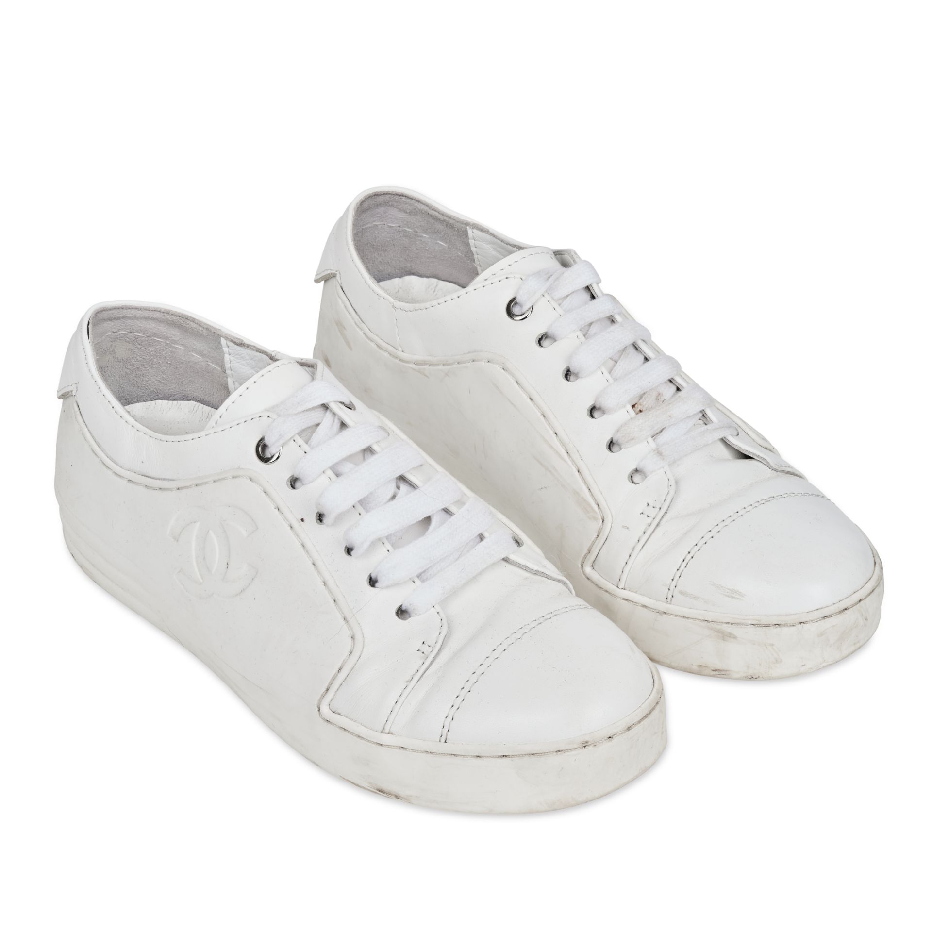NO RESERVE - CHANEL WHITE CC TRAINERS Condition grade C.  Size 37. White leather trainers with ...