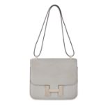 HERMÈS GREY EPSOM CONSTANCE BAG Condition grade B. Produced in 2016. 23cm long, 20cm high. 45cm...