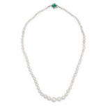 A NATURAL SALTWATER PEARL, EMERALD AND DIAMOND NECKLACE in white gold and platinum, comprising a ...