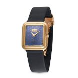 CARTIER NEW YORK - A CARTIER NEW YORK WRISTWATCH in 18ct yellow gold, 21470, 878082, manual wind,...