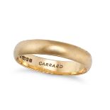NO RESERVE - GARRARD, A GOLD WEDDING BAND RING in 18ct yellow gold, of plain design, signed Garra...