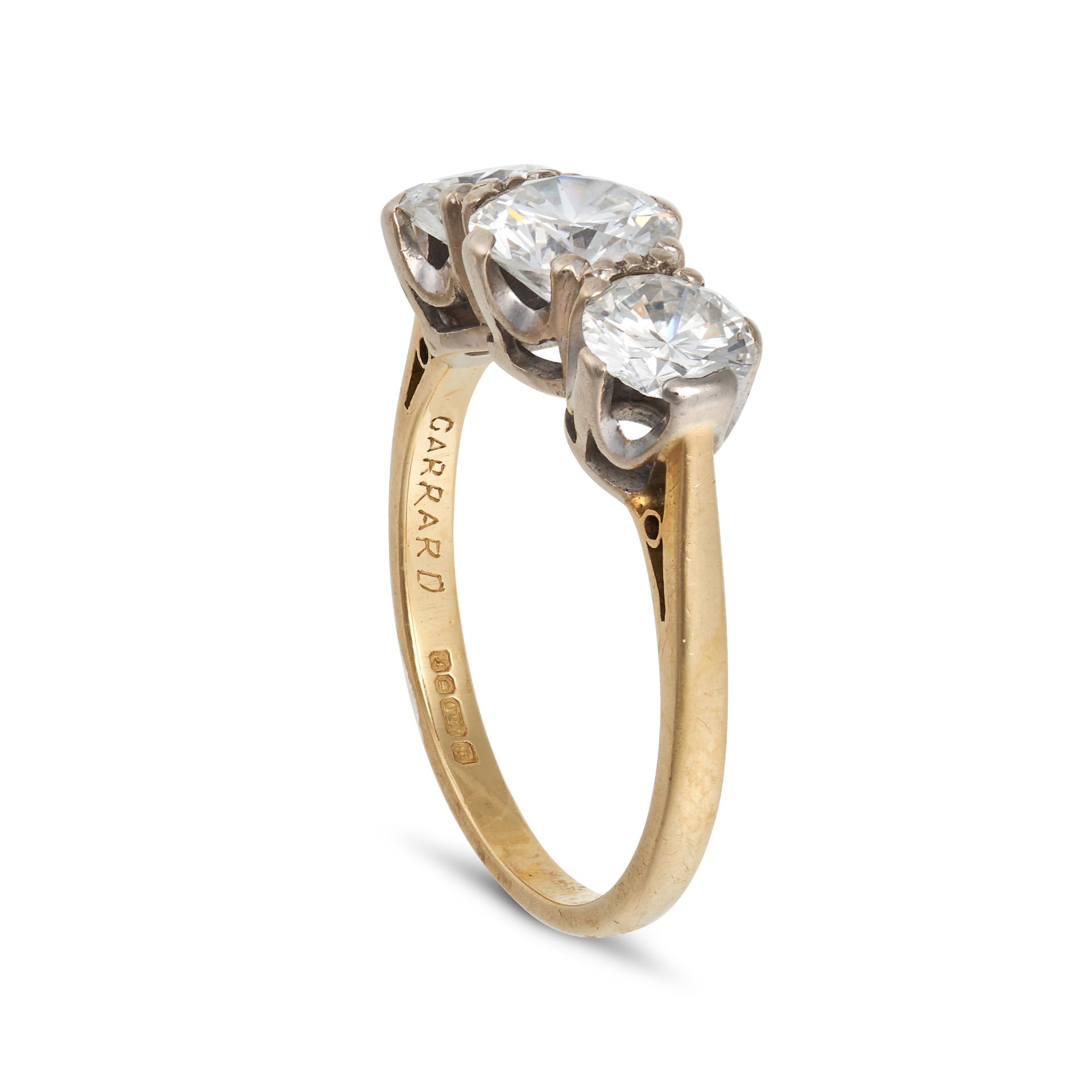 LOT WITHDRAWN - GARRARD, A DIAMOND THREE STONE RING in 18ct yellow gold, set with three round bri... - Image 2 of 2