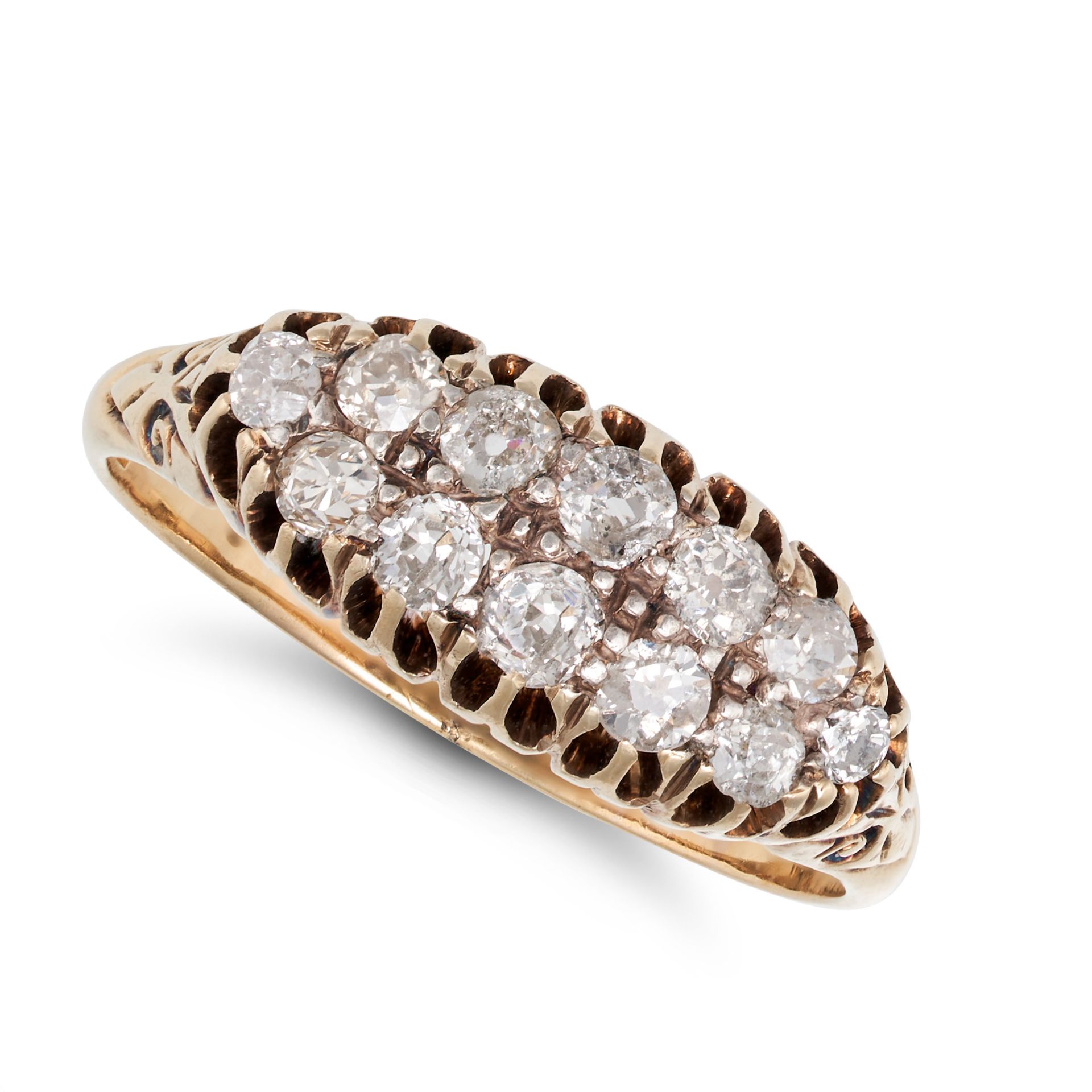 NO RESERVE - AN ANTIQUE DIAMOND RING in 18ct yellow gold, set with two rows of old cut diamonds, ...