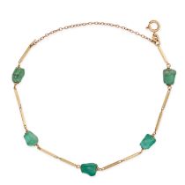 NO RESERVE - A TURQUOISE BRACELET in 18ct yellow gold, the fancy link bracelet set with five roug...