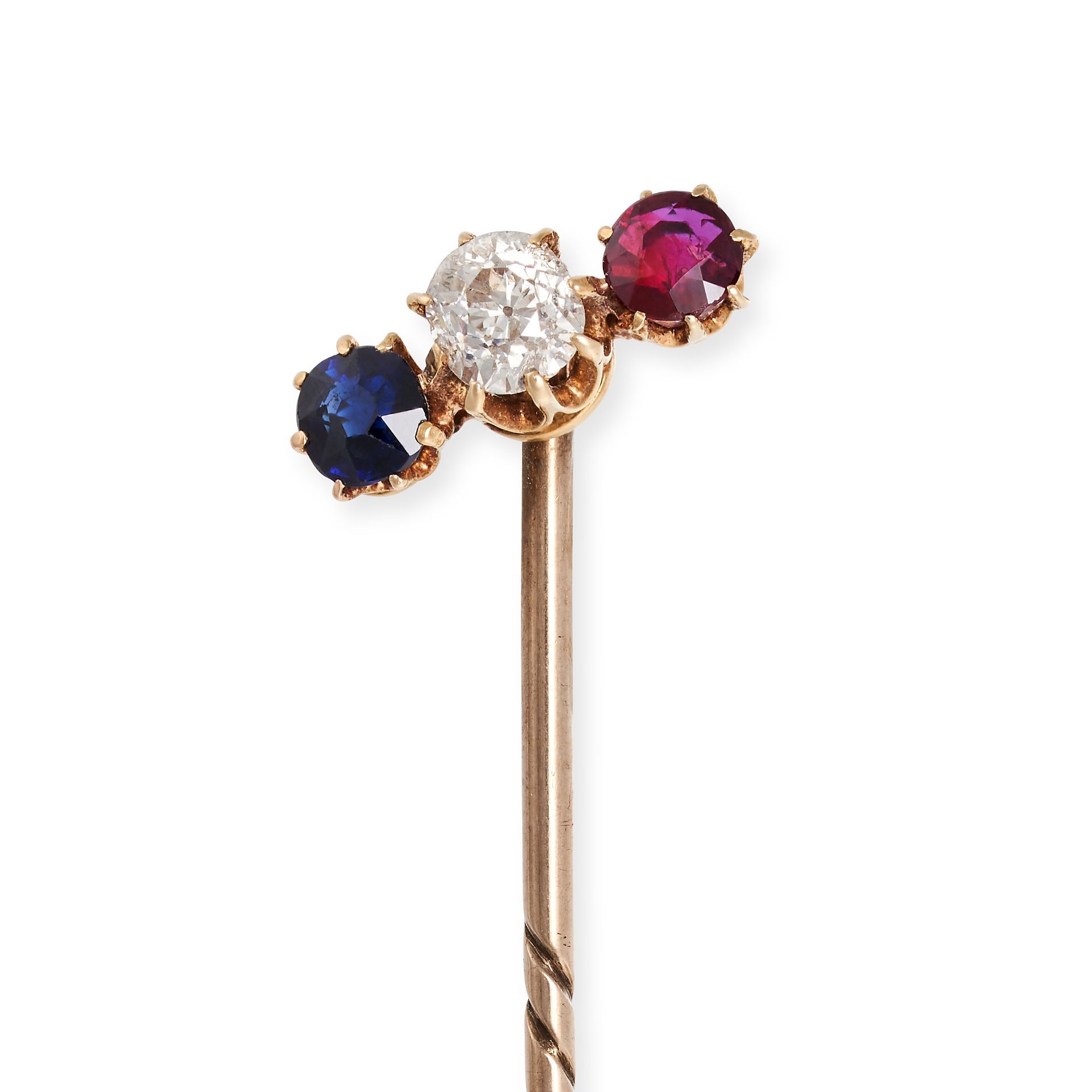 NO RESERVE - AN ANTIQUE SAPPHIRE, DIAMOND AND RUBY TIE / STICK PIN in yellow gold, set with an ol...