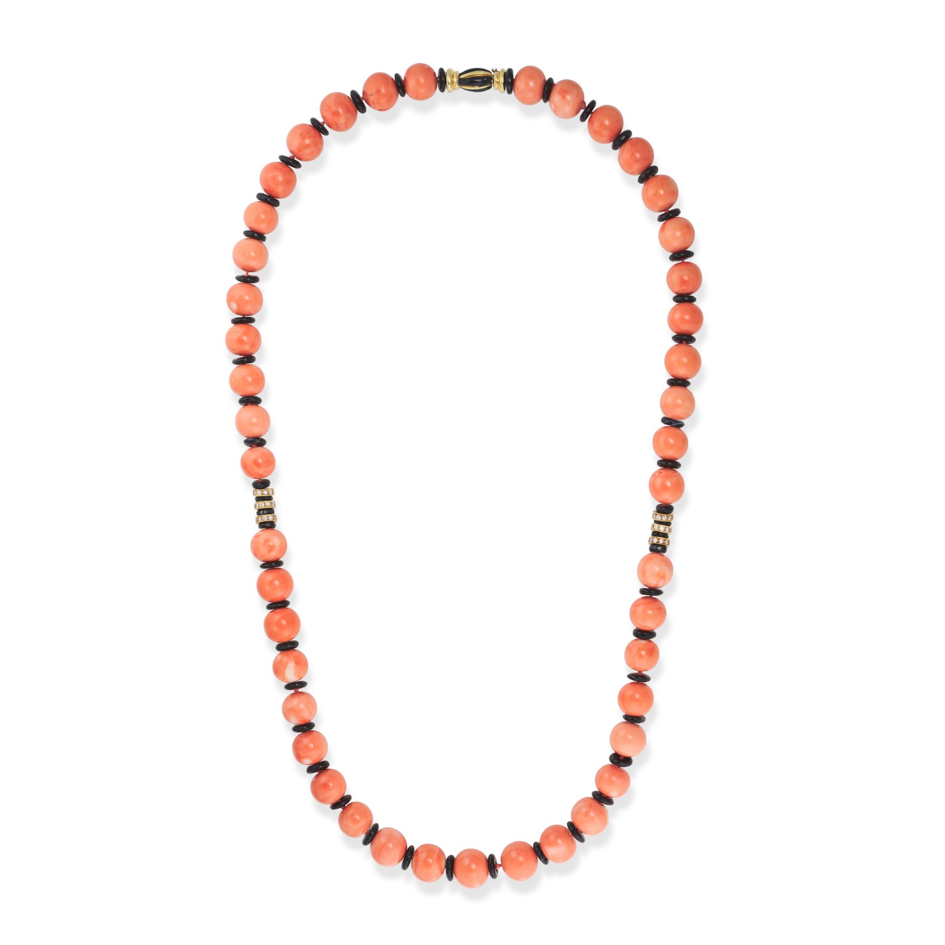 BULGARI, A VINTAGE CORAL, ONYX AND DIAMOND NECKLACE in 18ct yellow gold, comprising a row of alte...