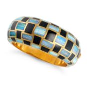 ANGELA CUMMINGS FOR TIFFANY & CO., A FINE OPAL AND ONYX BANGLE, CIRCA 1970 in 18ct yellow gold, t...