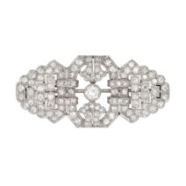 AN ANTIQUE ART DECO DIAMOND BROOCH in platinum, the openwork geometric brooch set throughout with...