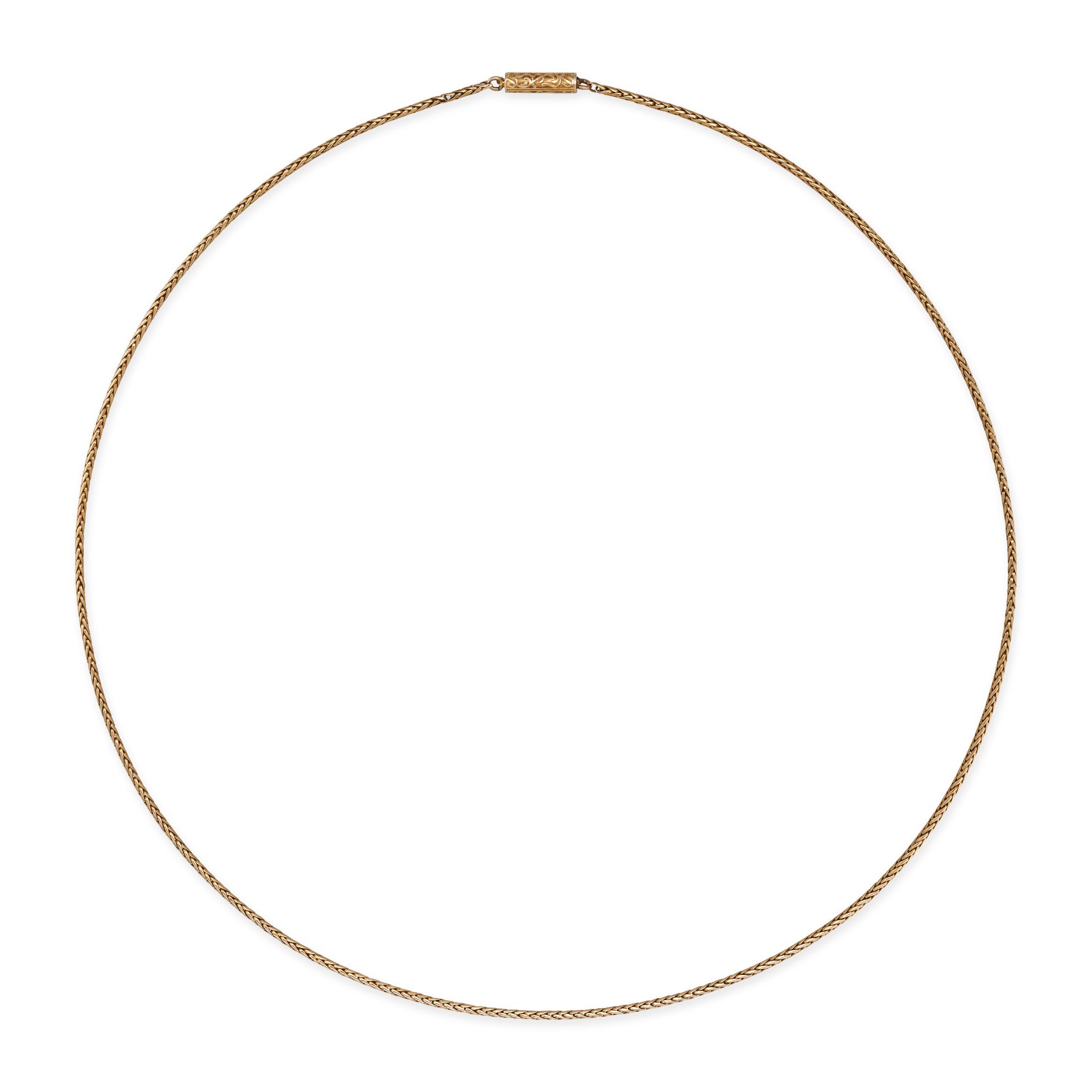 AN ANTIQUE GOLD CHAIN in yellow gold, in foxtail design, no assay marks, 46.0cm, 5.5g.