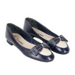 CHANEL BOW BALLERINA FLATS  Condition grade C+.  Size 39.5. Navy blue and ivory toned leather b...