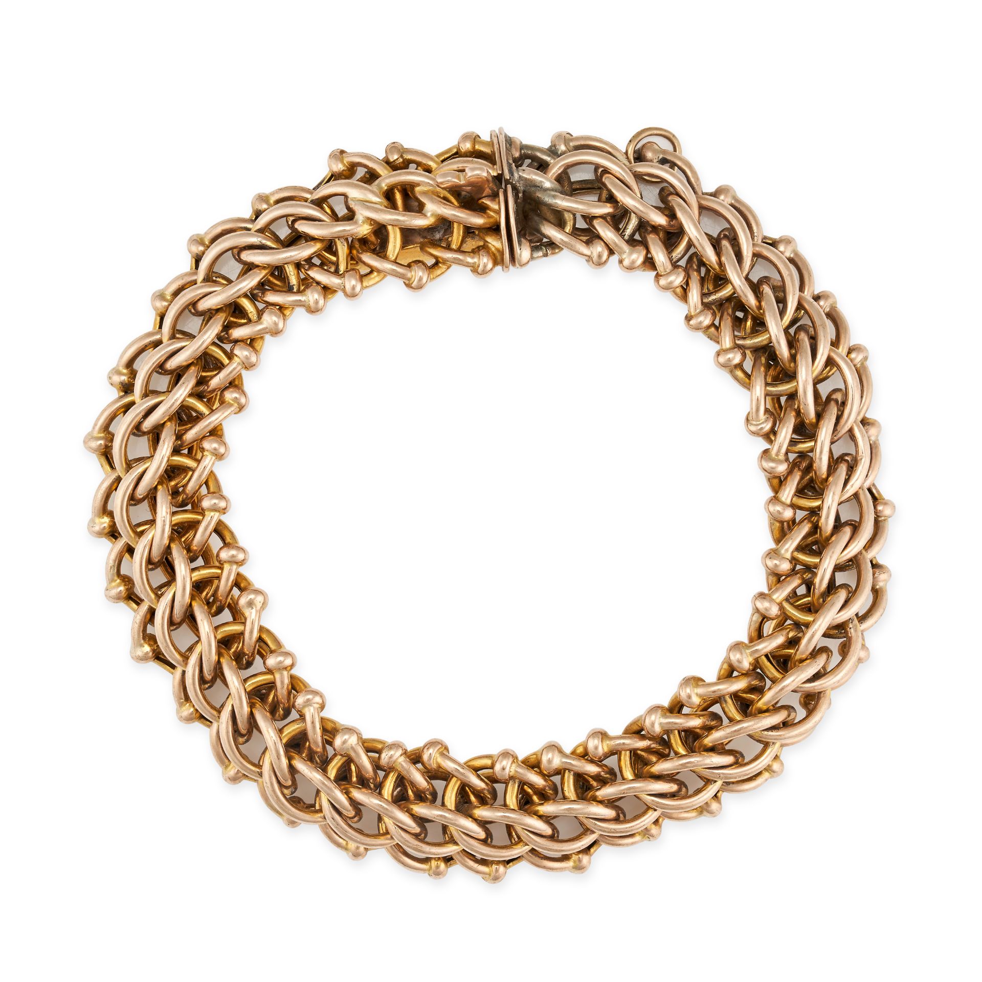 A GOLD BRACELET in 9ct yellow gold, comprising a row of woven fancy links, stamped 9CT, 17.0cm, 2...