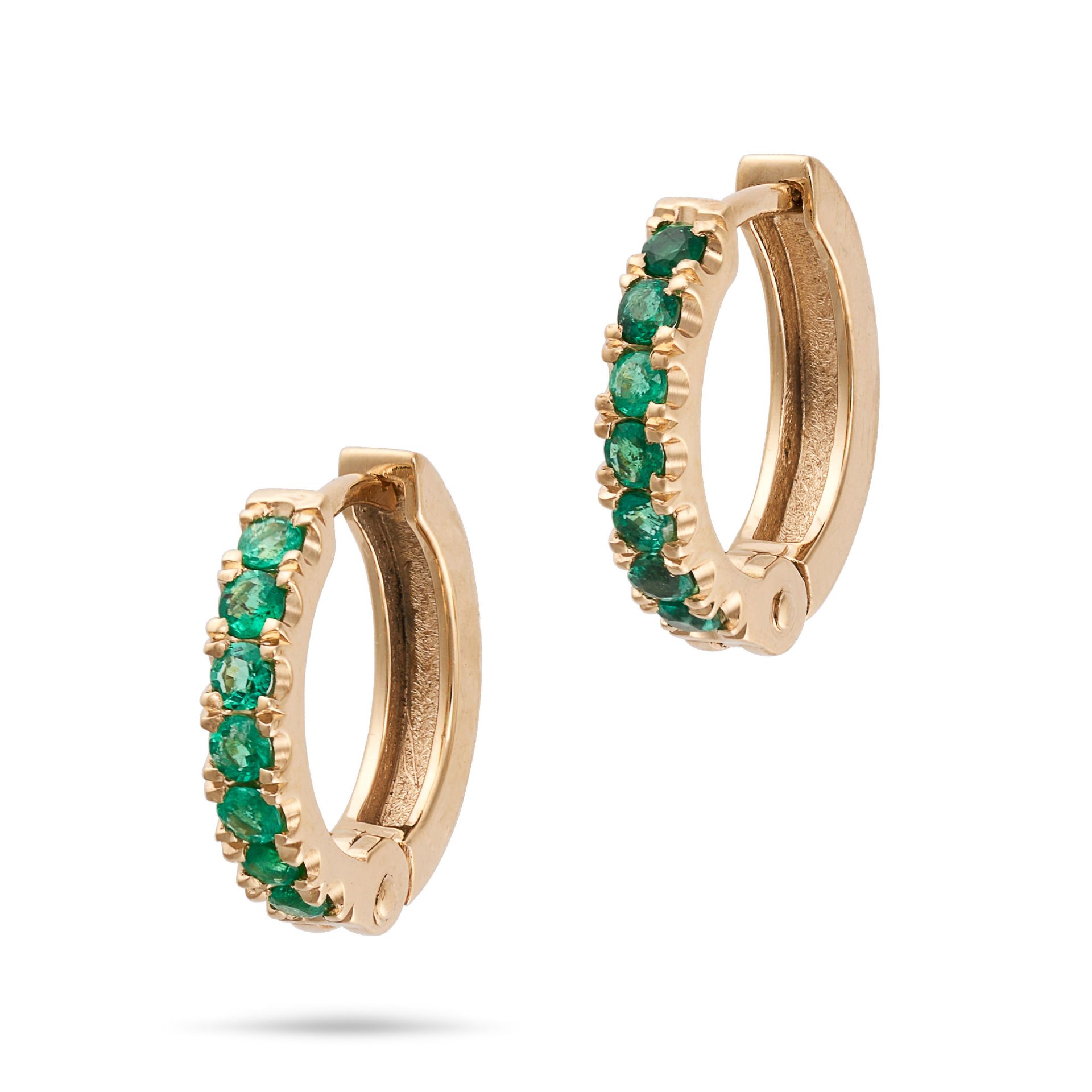 A PAIR OF EMERALD HUGGIE HOOP EARRINGS in 18ct yellow gold, each designed as a hoop set with a ro... - Image 2 of 2