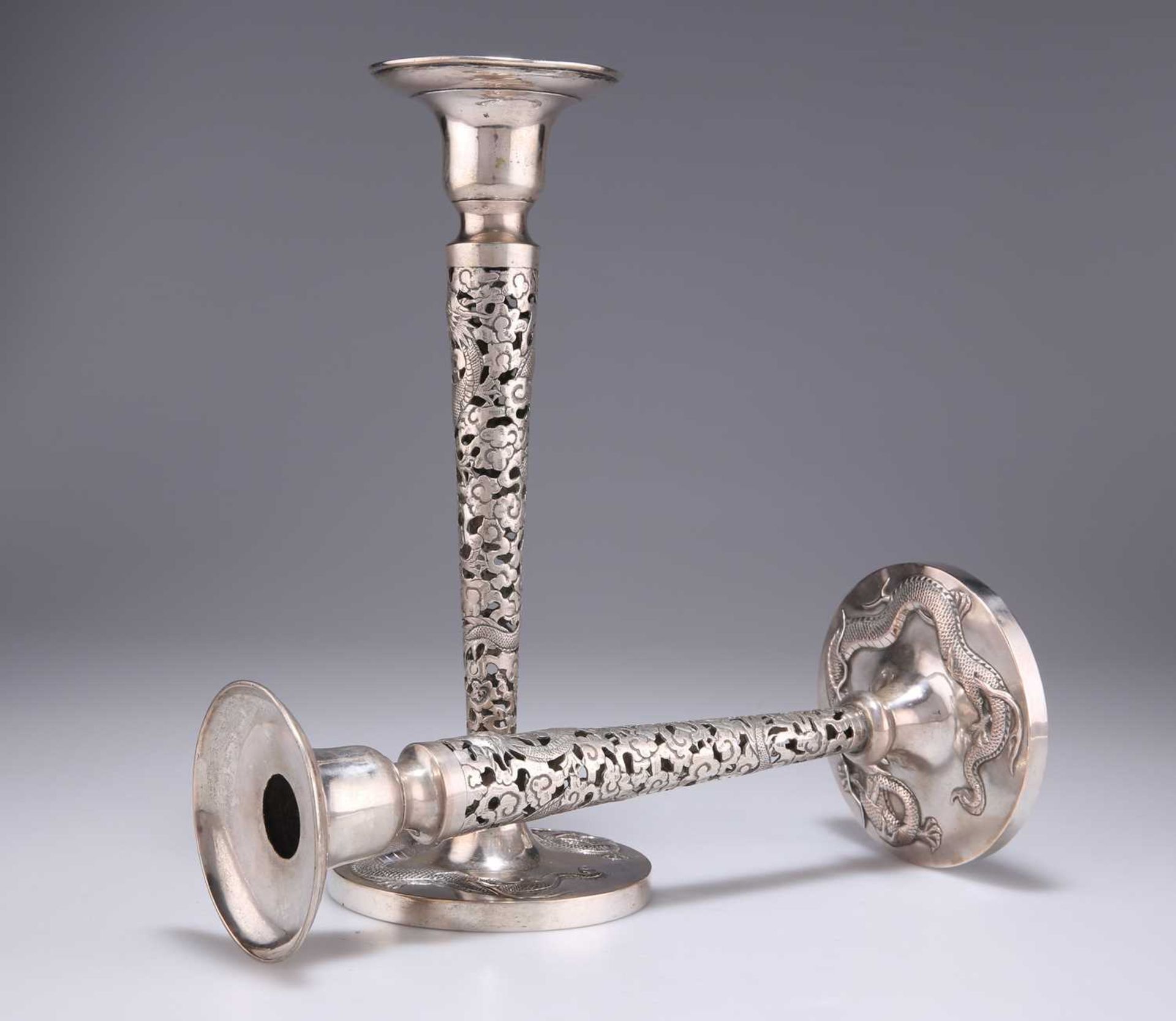 A PAIR OF CHINESE EXPORT SILVER CANDLESTICKS - Image 3 of 4