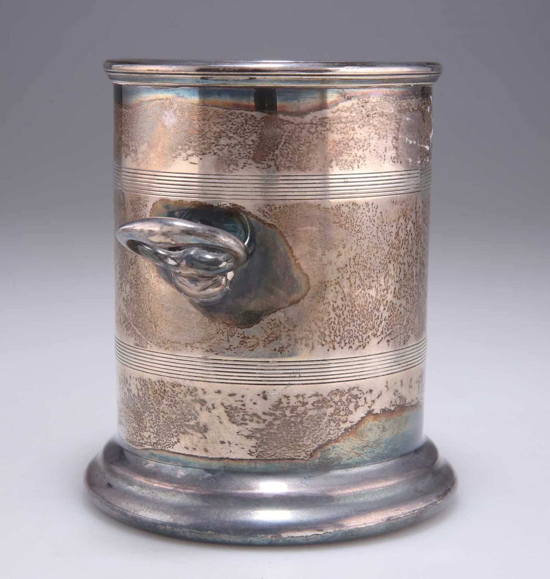 A GEORGE V SILVER ICE BUCKET - Image 2 of 4