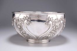 A GEORGE IV LARGE SILVER PUNCH BOWL