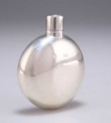 A VICTORIAN SILVER SCENT BOTTLE