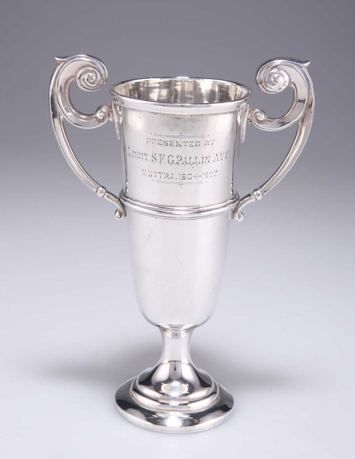 † AN EDWARDIAN SILVER TROPHY CUP - Image 2 of 3