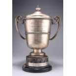 A GEORGE V LARGE SILVER TROPHY CUP AND COVER