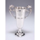 † AN EDWARDIAN SILVER TROPHY CUP