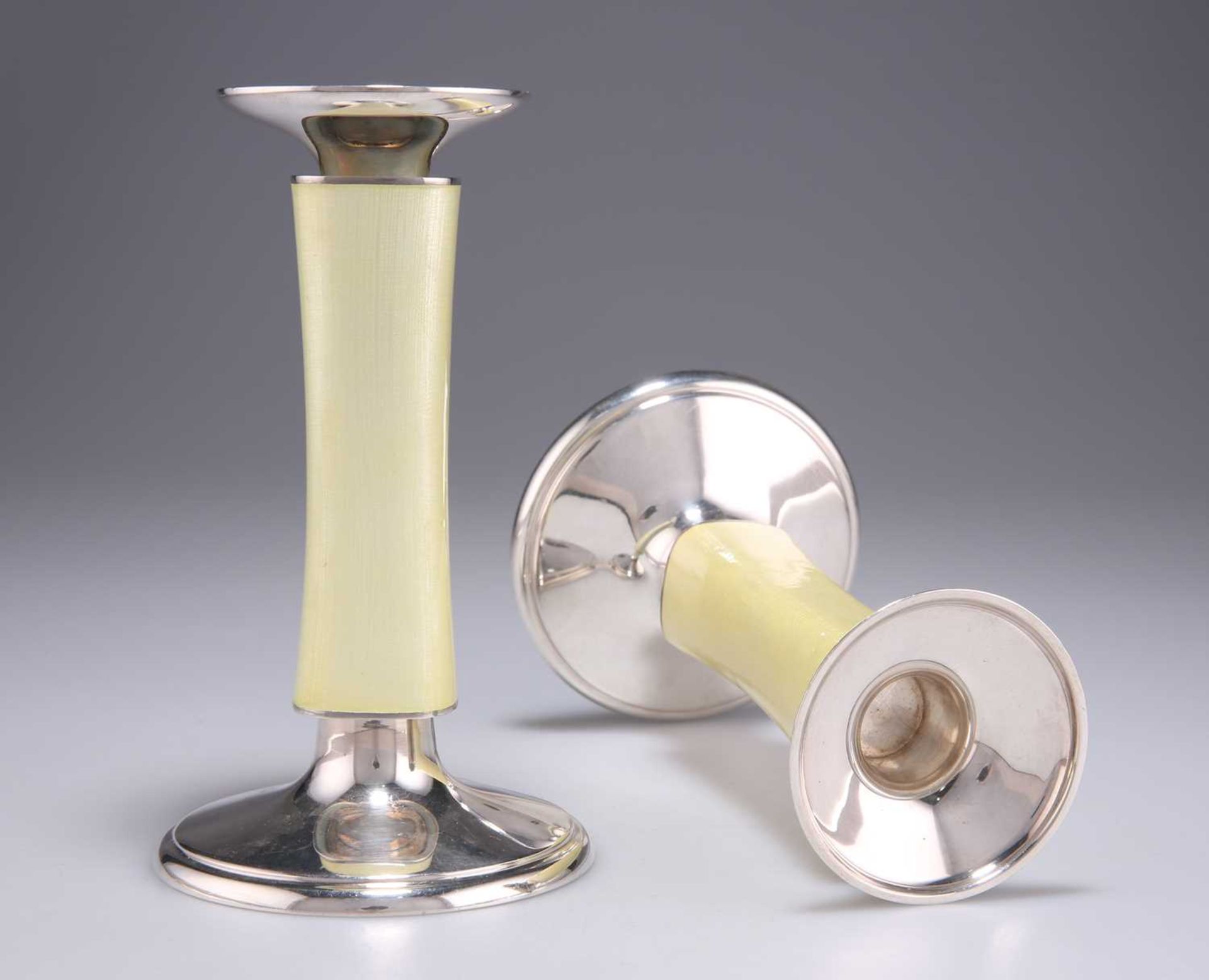 A PAIR OF SWISS STERLING SILVER AND ENAMEL CANDLESTICKS - Image 3 of 3