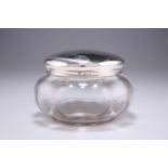 A GEORGE V SILVER-LIDDED LARGE GLASS TABLE JAR