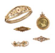 A GROUP OF VICTORIAN AND LATER JEWELLERY