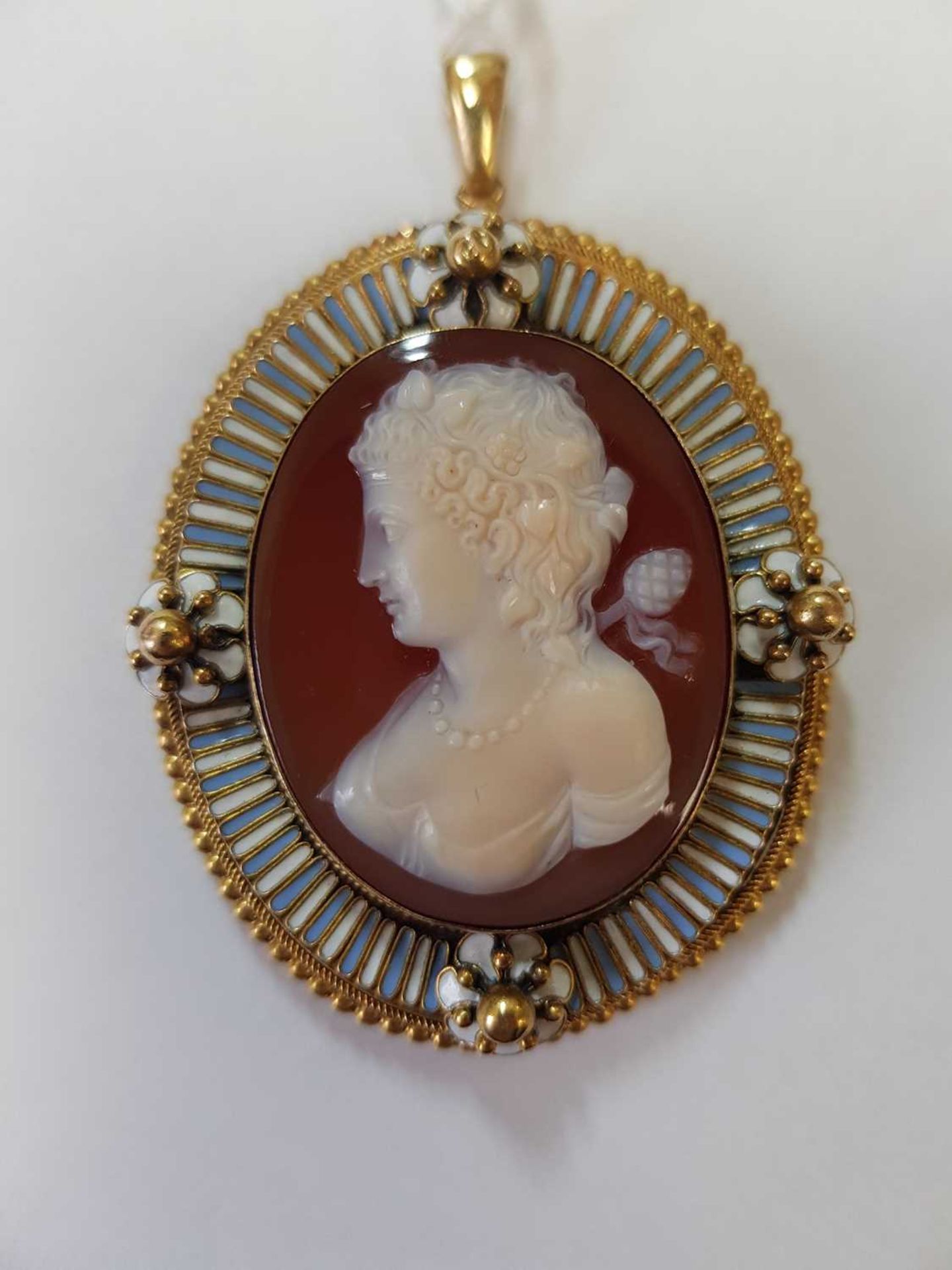 A MID-19TH CENTURY AGATE CAMEO PENDANT - Bild 4 aus 4