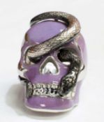 THEO FENNELL - AN 18 CARAT WHITE GOLD AND ENAMEL SKULL DRESS RING