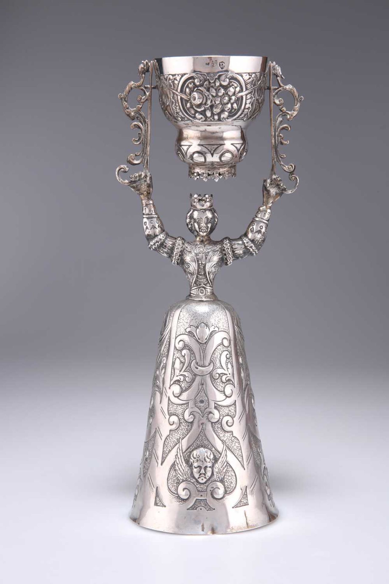 A LARGE GERMAN SILVER WAGER CUP